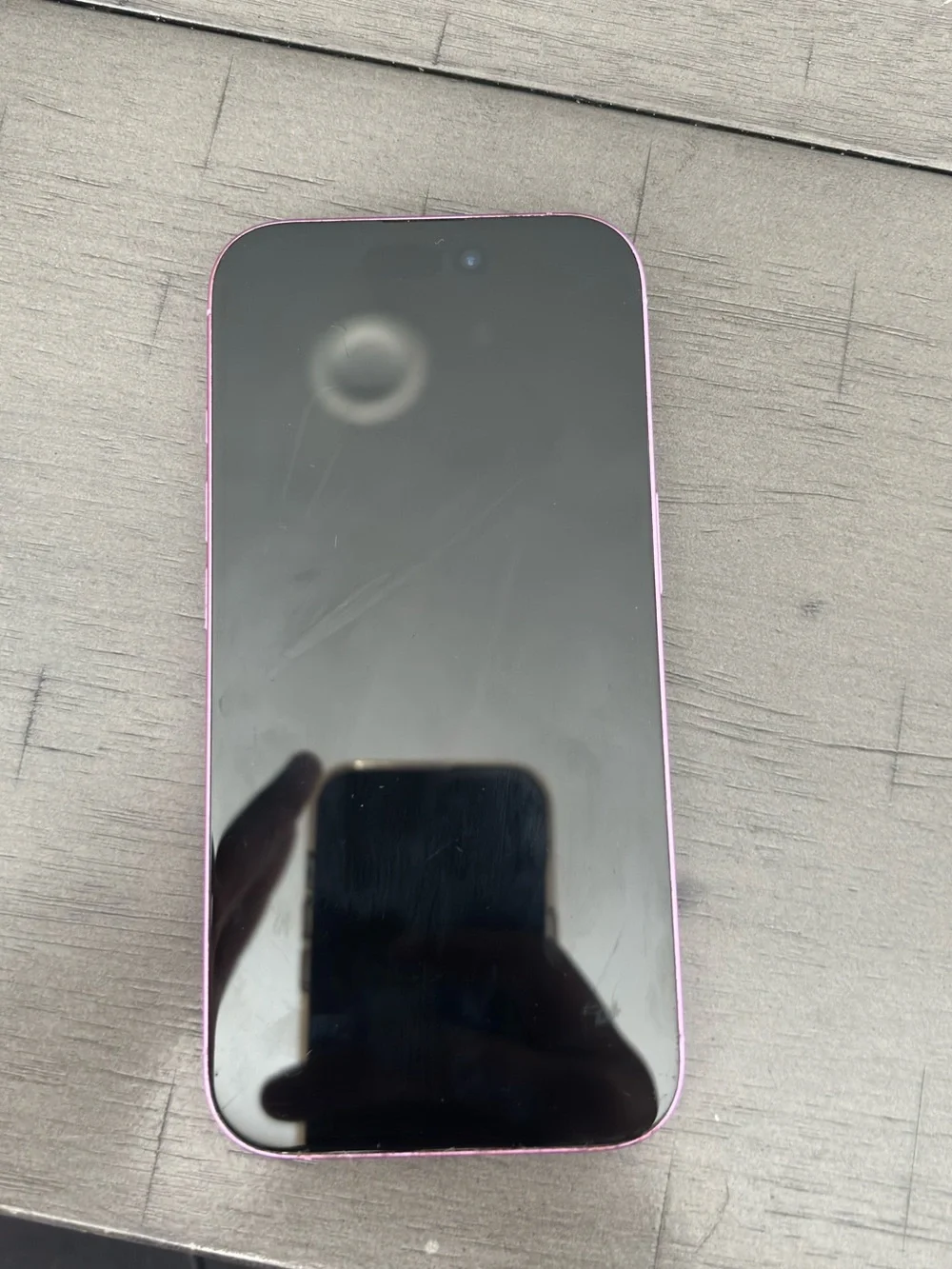 Apple iPhone 16 Pink